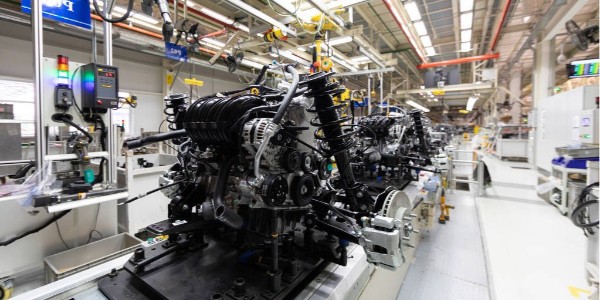 日本多家車企宣布漲價，日產提高純電動車售價