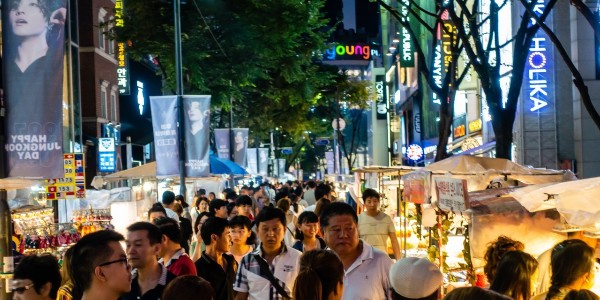 地攤經濟取代新零售？